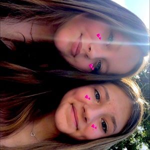 Meet your Posher, Cana